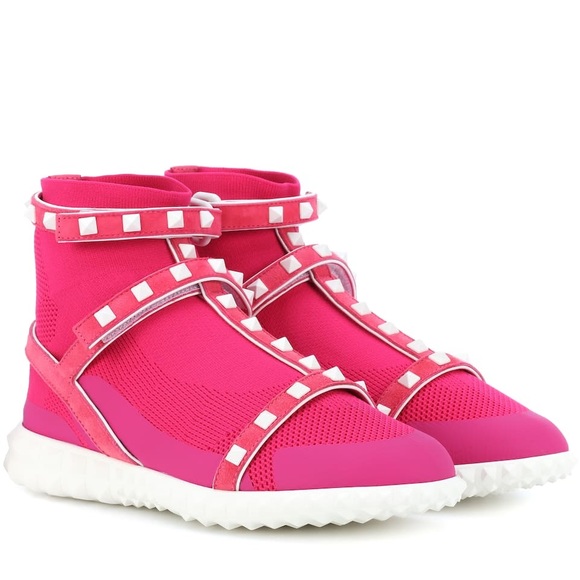 NWT Valentino Garavani Rockstud Caged Sock Sneaker